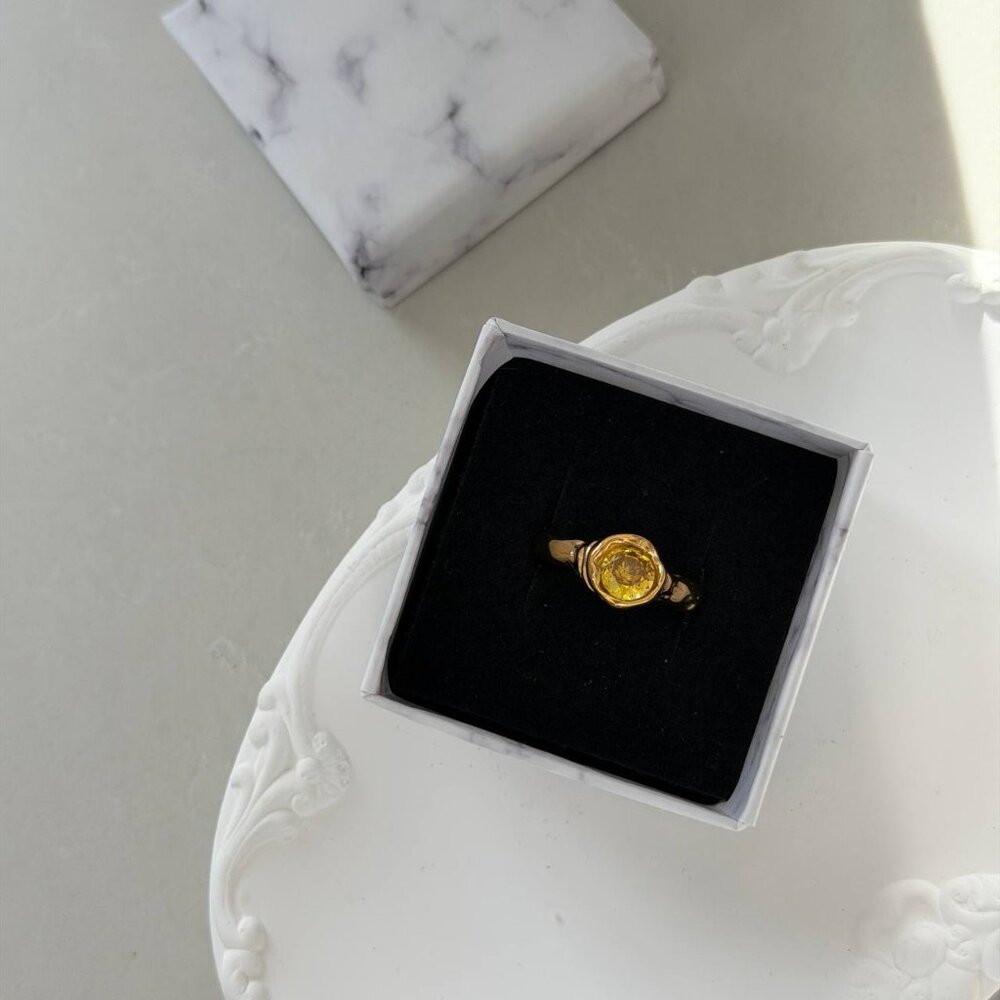 SKU0526 Retro Gold/Gold Gemstone Women Vintage inspired‎ Ring stainless steel - Picture 2 of 4